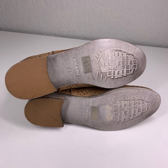 GARNET HILL Brown Leather‎ Laser-Cut Eyelet Chelsea Boots Size 8 - Picture 9 of 11